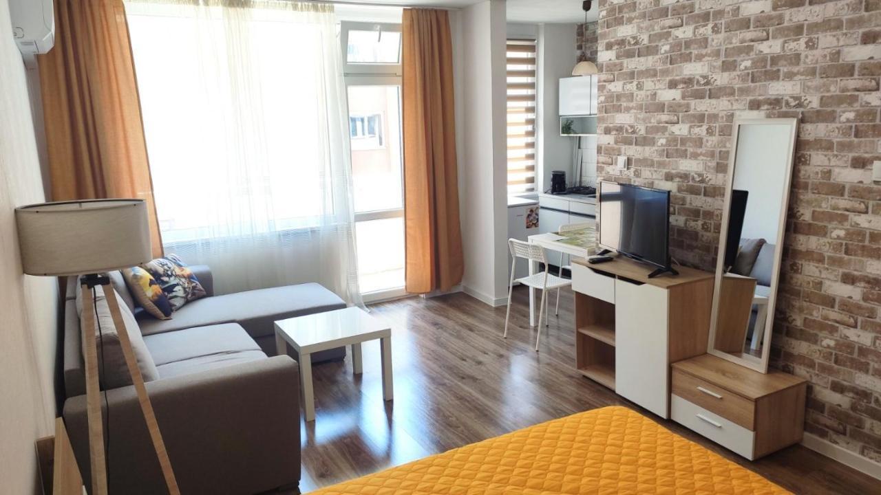 Lidda Belogradchik- 1Room Flat In Residential Area Ngoại thất bức ảnh